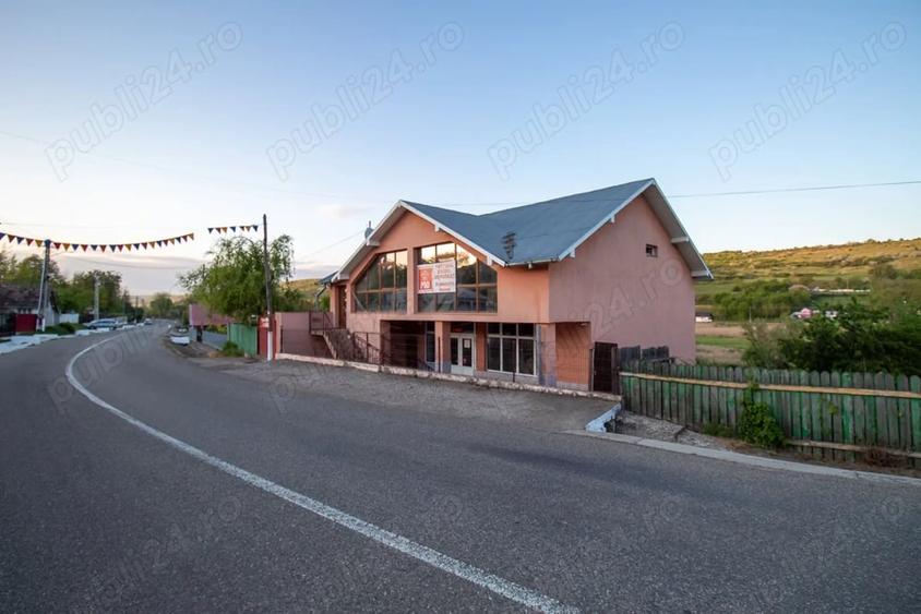 Spațiu comercial, de 198 mp, în Hoceni