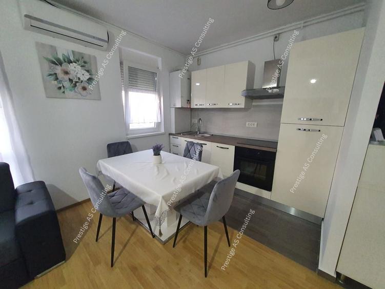 Apartament cu 3 camere nedecomandat în Lipovei