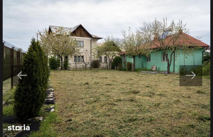 Casă cu 6 camere cu Teren 1100 Mp în Dobra