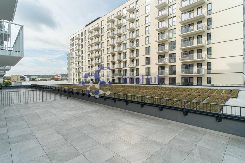 Apartament cu 3 camere semidecomandat în Tudor Vladimirescu