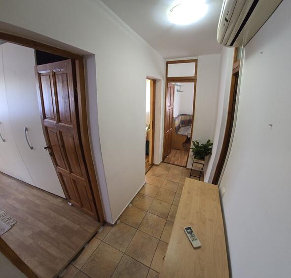 Apartament cu 2 camere decomandat în Dosu Bricii