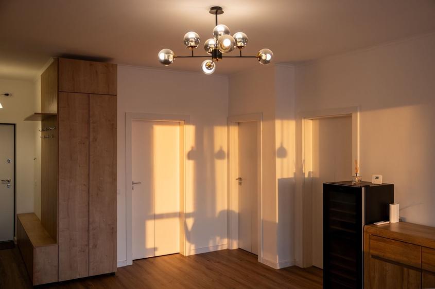 Apartament cu 3 camere decomandat, mobilat în Sântandrei
