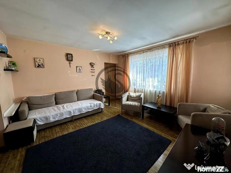 Casă cu 4 camere cu Teren 660 Mp în Central