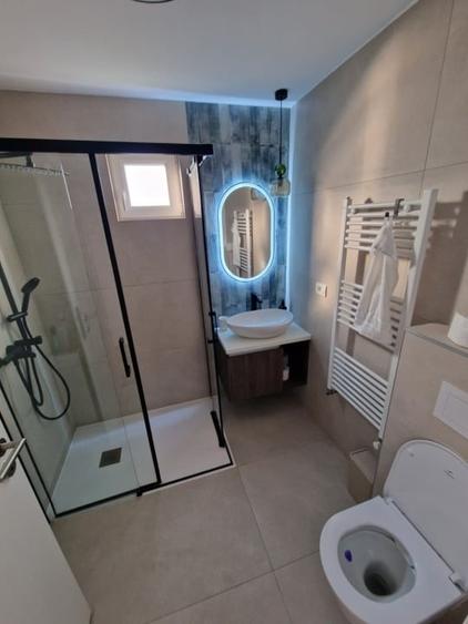 Apartament cu 3 camere, mobilat în Circumvalațiunii