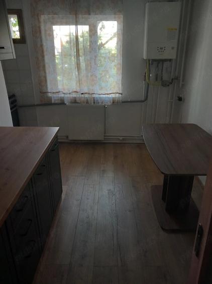 Apartament cu 2 camere decomandat în Bucovina
