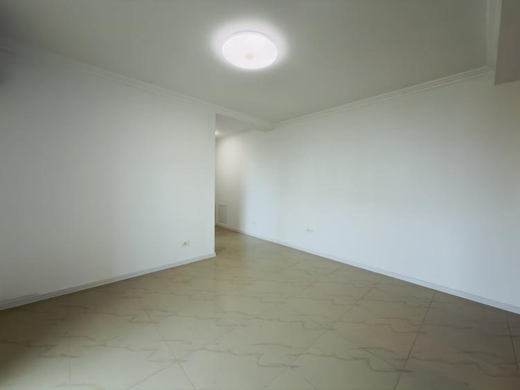 Apartament  3 camere, open space, etaj 1, zona Torontalului - 8