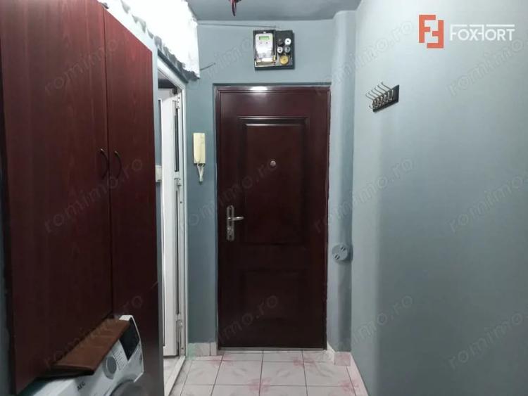 Apartament cu 2 camere nedecomandat, mobilat în Tipografilor
