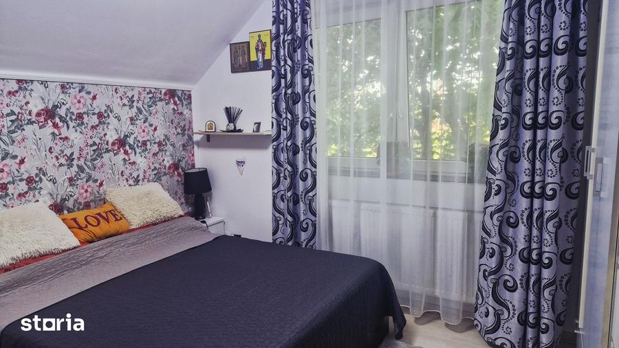 Casă cu 5 camere cu Teren 740 Mp în Central