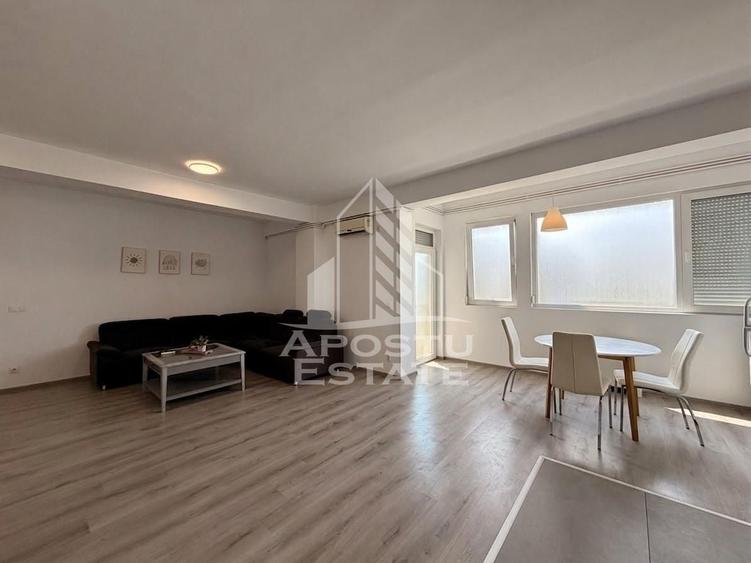 Apartament cu 2 camere decomandat, mobilat în Torontalului