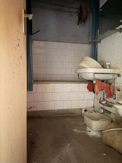 Apartament cu 3 camere decomandat în Soarelui