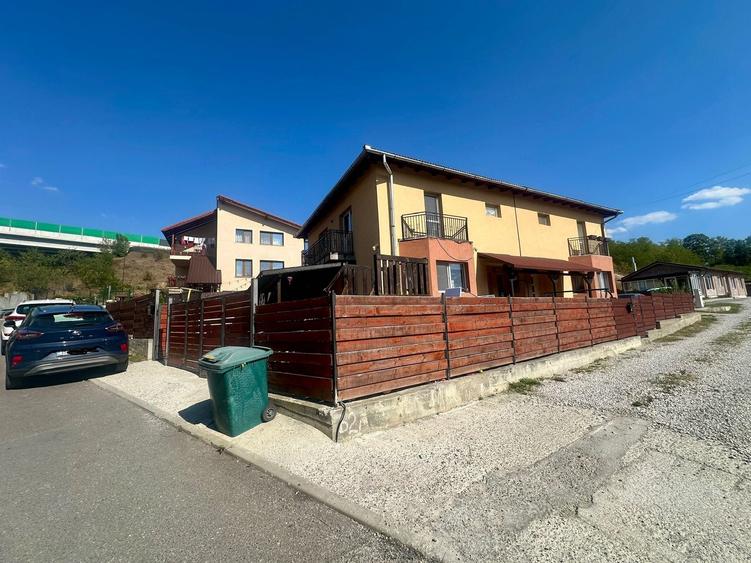Casă cu 4 camere în Gilău
