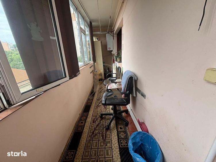 Apartament cu 3 camere decomandat în Ultracentral