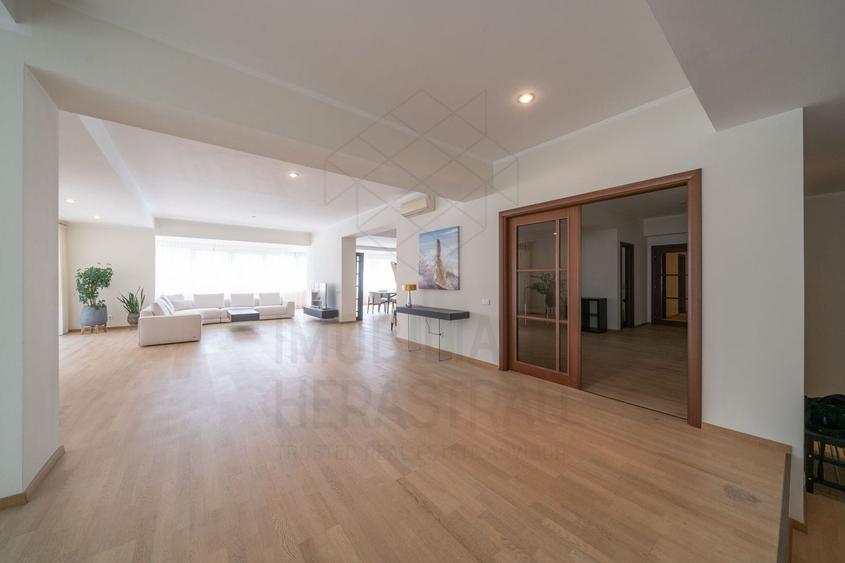 Penthouse spectaculos | 5 camere Sos. Nordului - 13
