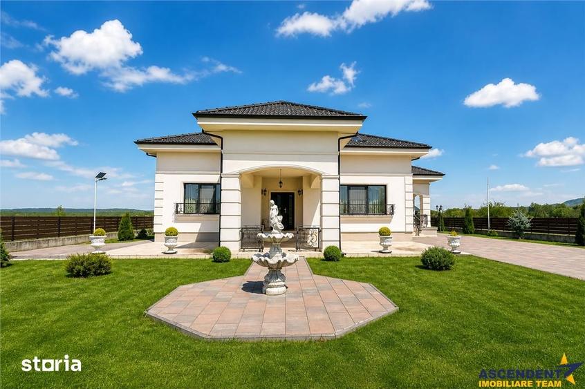 Casă cu 5 camere cu Teren 1250 Mp în Glăjărie