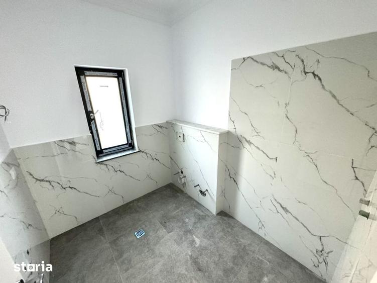 Casă cu 4 camere cu Teren 400 Mp în Rediu