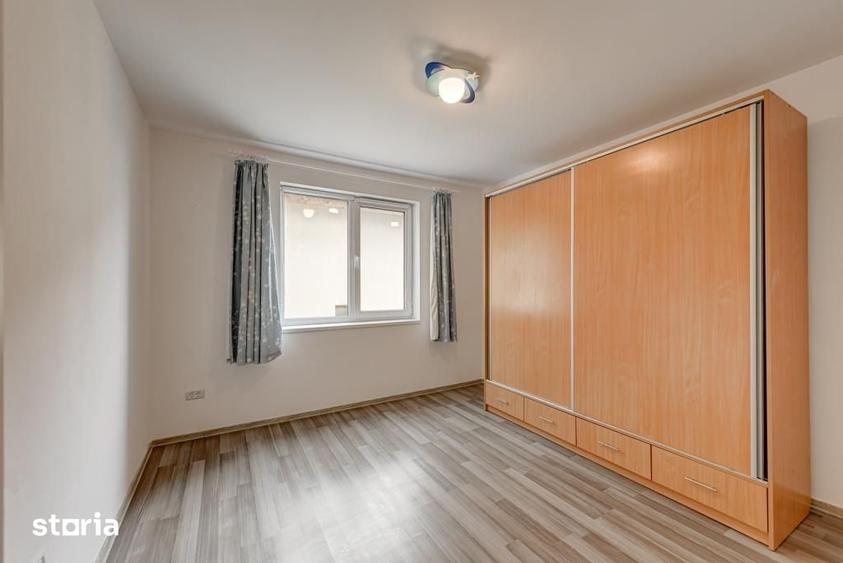 Vila Spa?ioasa de Inchiriat in Crevedia Ideala pentru Familie - 8
