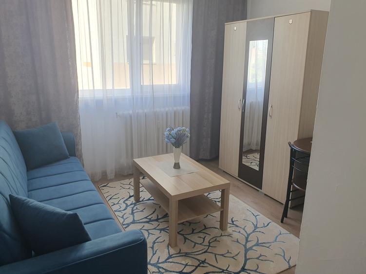 Apartament cu 2 camere decomandat în Drumul Taberei