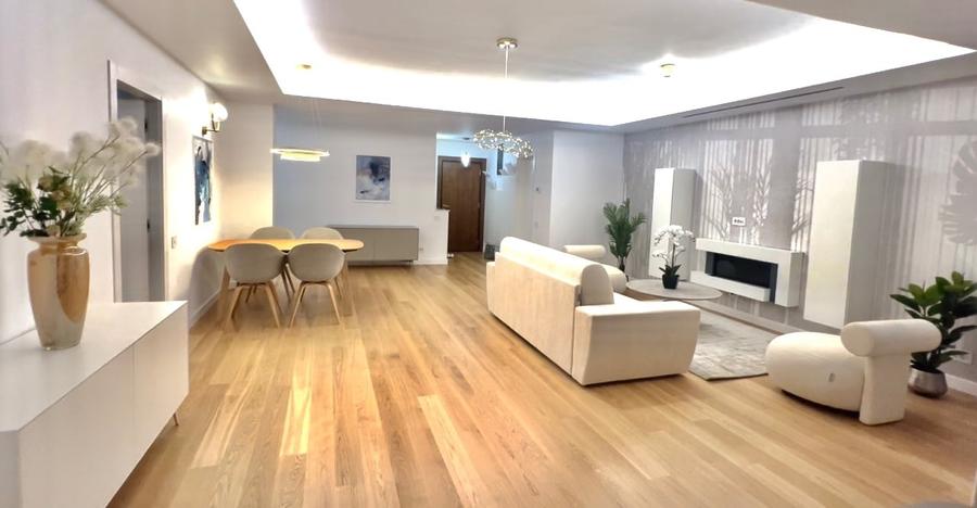 Apartament cu 2 camere decomandat în Herăstrău