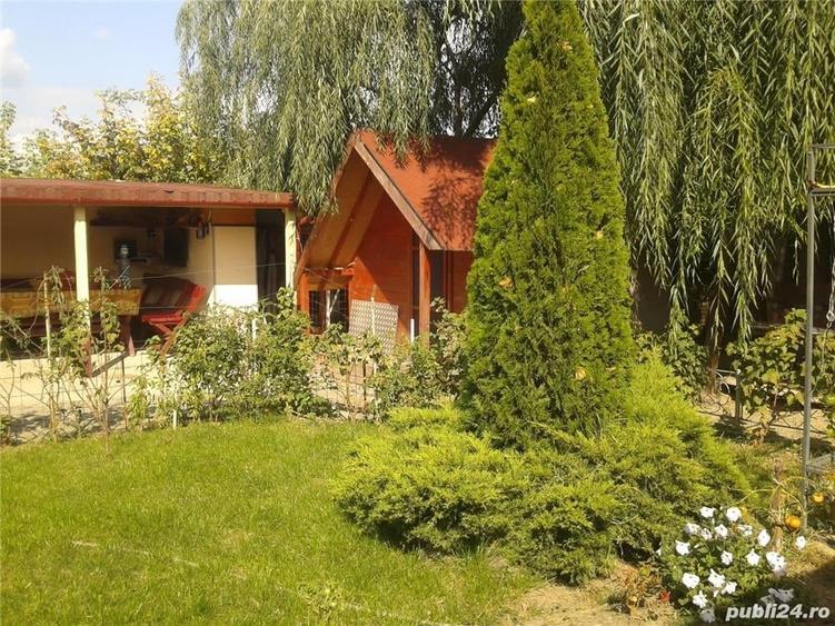 Casă cu 2 camere cu Teren 900 Mp în Adjud