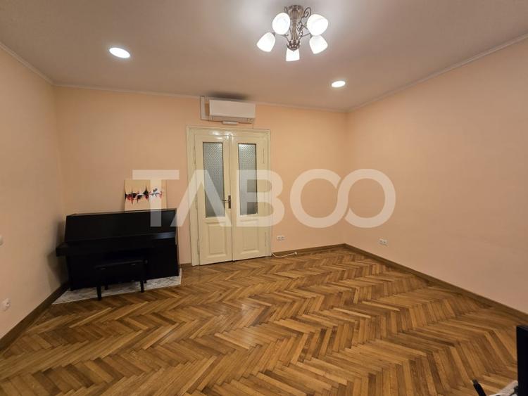 Apartament cu 2 camere decomandat, mobilat în Ultracentral
