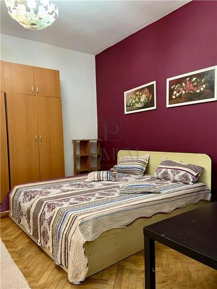 Apartament cu 3 camere decomandat în Complex Studențesc
