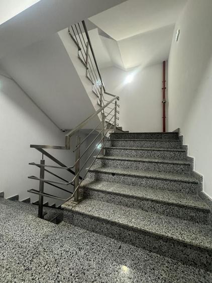 Apartament cu 3 camere decomandat în Nord