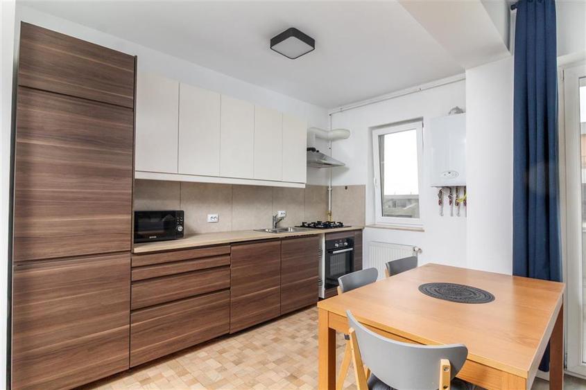 Apartament cu 2 camere semidecomandat în Bună Ziua