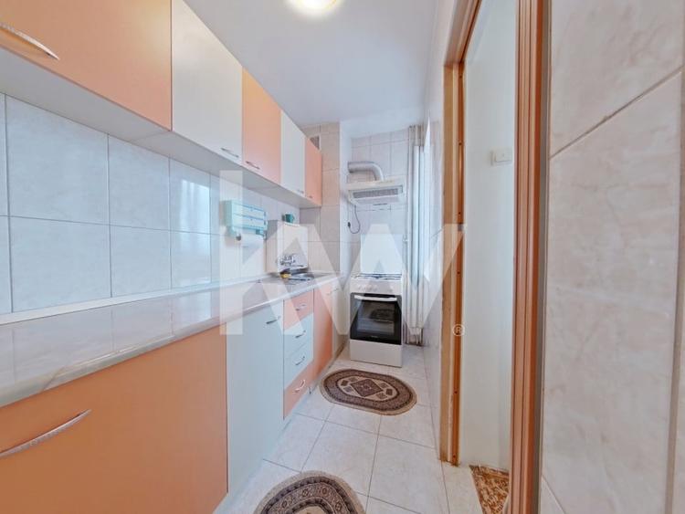 Apartament cu 2 camere decomandat, mobilat în Tractorul
