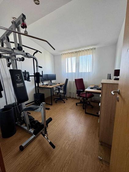 Apartament cu 2 camere decomandat în Aradului