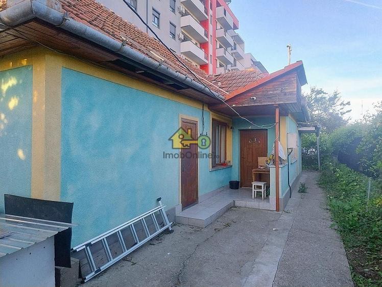 Casă individuală cu 2 camere cu Canalizare în Girocului