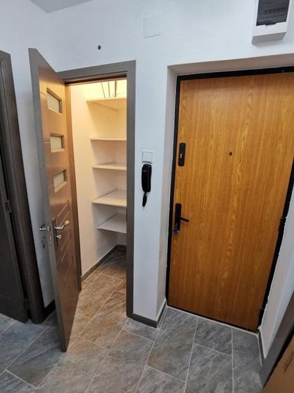 Apartament cu 2 camere semidecomandat, mobilat în Iancului
