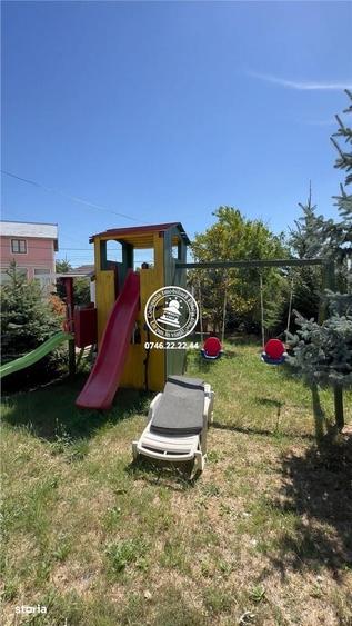 Spațiu comercial, de 1,000 mp, în Poieni