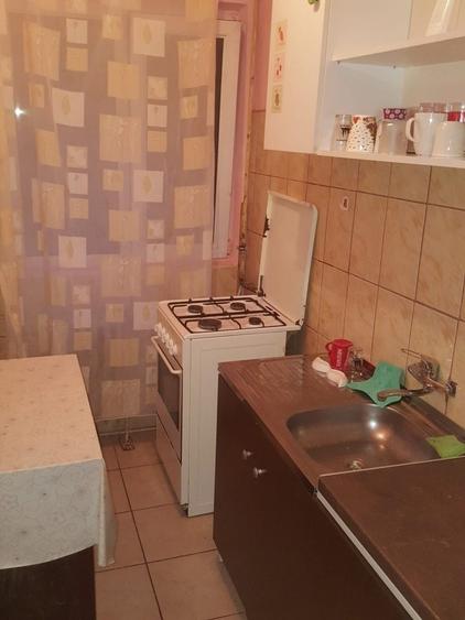 Inchiriez apartament 2 camere zona Nord Castor. - 8