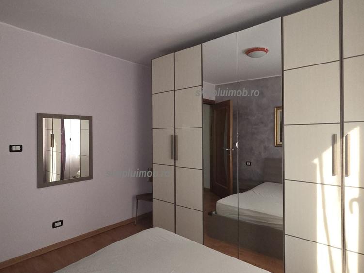 Apartament cu 3 camere semidecomandat, mobilat în Olteniței