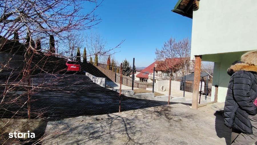 Casă cu 4 camere cu Teren 1567 Mp în Făget