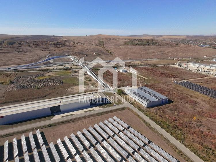 Teren de 48921 mp, în Bonț