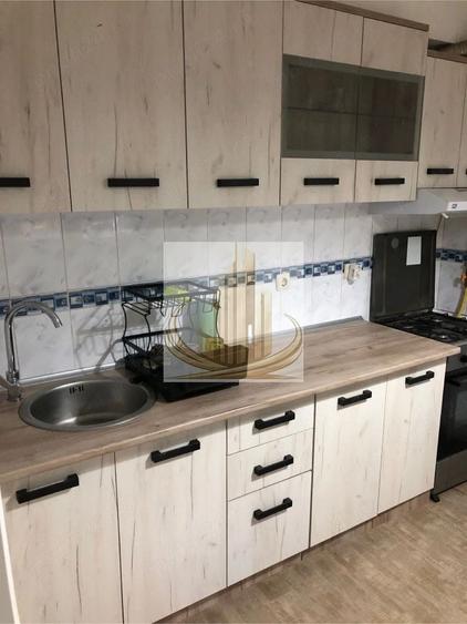 Apartament cu 2 camere semidecomandat, mobilat în Elisabetin