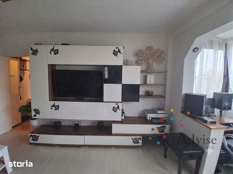 ?2 Camere Astra Gata de mutare, Centrala noua, 2 Balcoane ?i 2 Locuri - 2