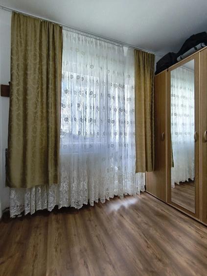 Apartament cu 2 camere semidecomandat, mobilat în Girocului