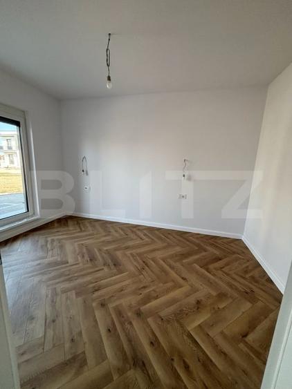 Duplex cu 4 camere cu Teren 325 Mp în Covaci