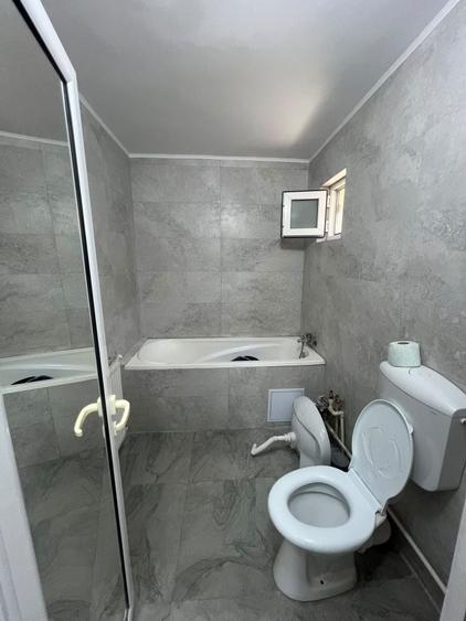 Apartament cu 2 camere decomandat în Exterior Vest
