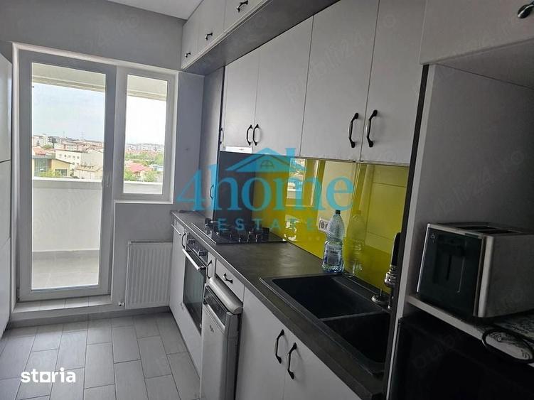 Apartament cu 3 camere în Apărătorii Patriei