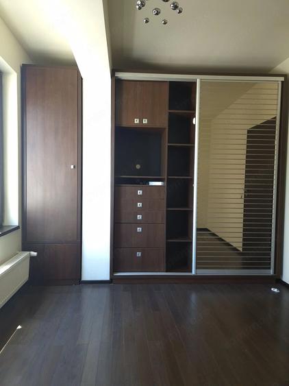 Apartament cu 2 camere decomandat în Prelungirea Ghencea