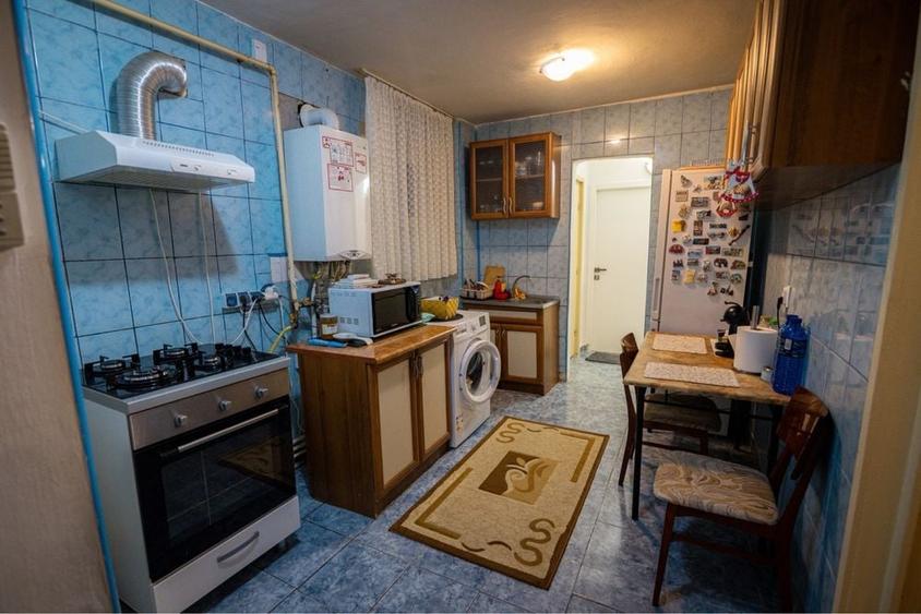 Apartament cu 3 camere în Ultracentral