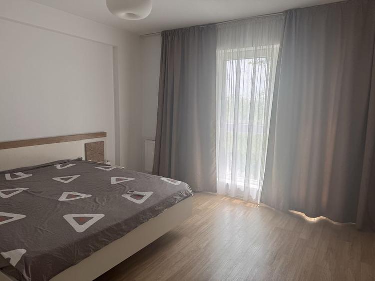 Garsonieră decomandată în Olteni
