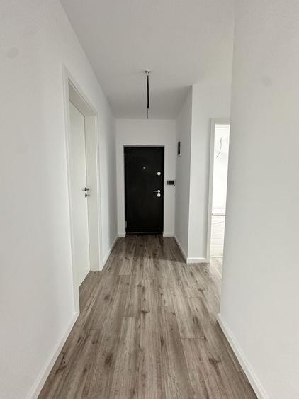 Apartament cu 3 camere decomandat în Bragadiru