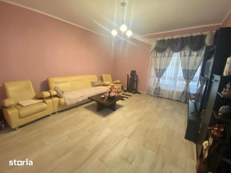 Casă cu 4 camere cu Teren 501 Mp în Sântandrei