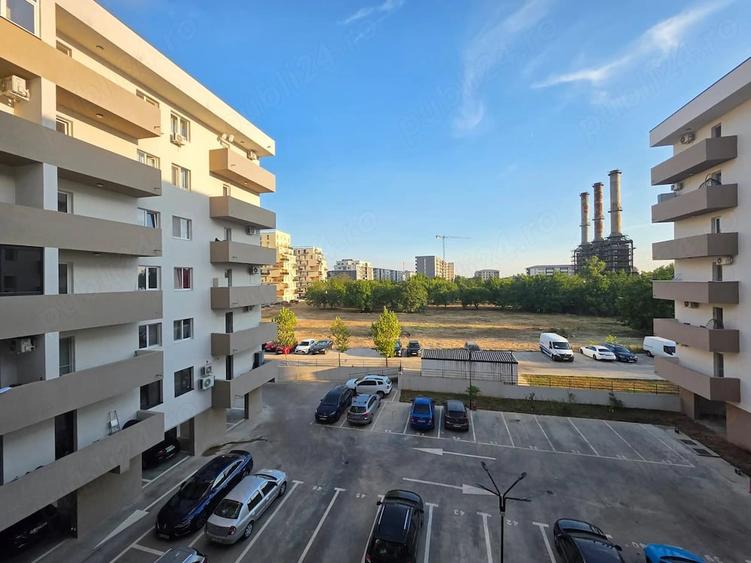 Apartament cu 2 camere semidecomandat în Berceni