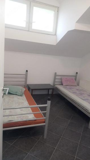 inchiriez apartament cu trei camere - 7