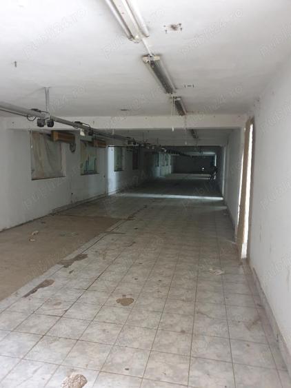 Spațiu comercial, de 8,000 mp, în Centura